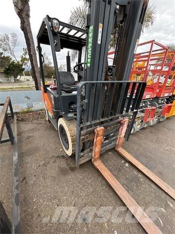 Doosan D30S7 フォークリフト - その他