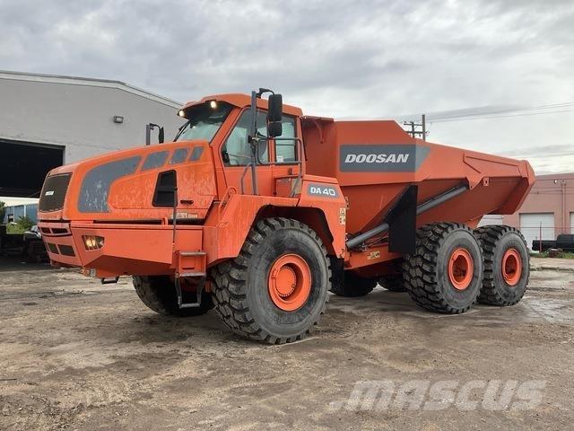 Doosan DA40 アーティキュレート式ダンプトラック