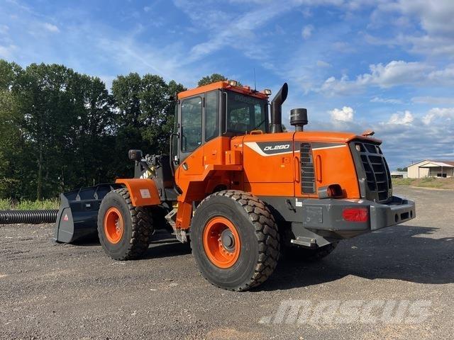 Doosan DL280-5 ホイールローダー・タイヤショベル