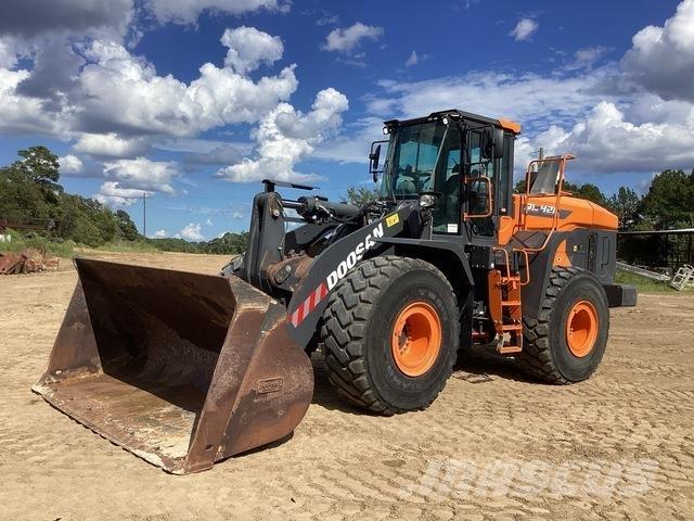 Doosan DL420-7 ホイールローダー・タイヤショベル