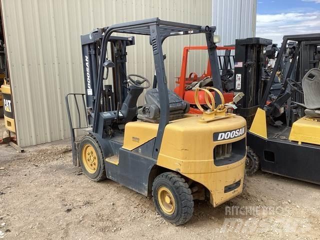 Doosan G25P-3 建設機械 -　その他