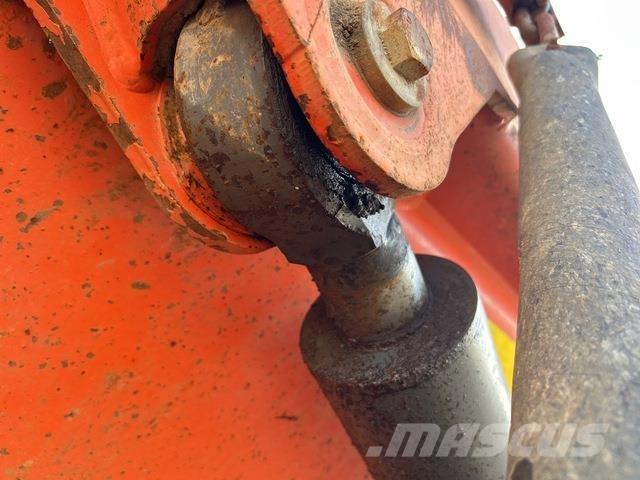 Doosan MT31 アーティキュレート式ダンプトラック