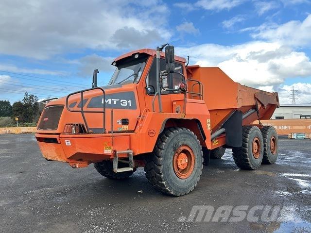 Doosan MT31 アーティキュレート式ダンプトラック