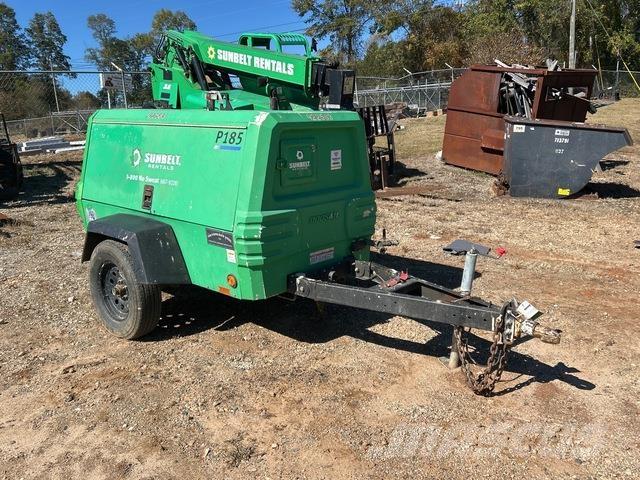 Doosan P185WDO コンプレッサー