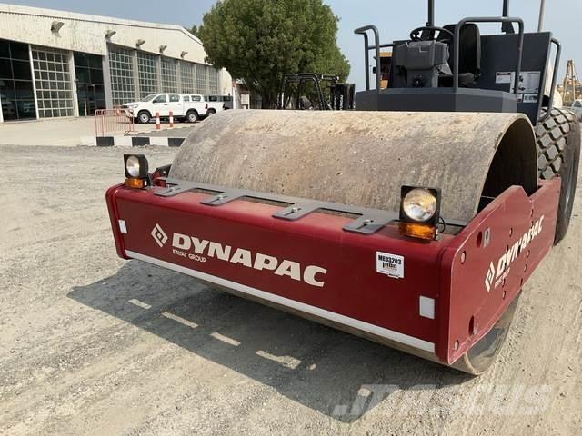 Dynapac CA305 振動ローラ
