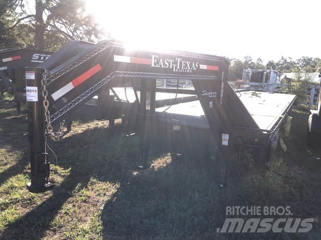East Mfg Texas 車両運搬用トレーラー
