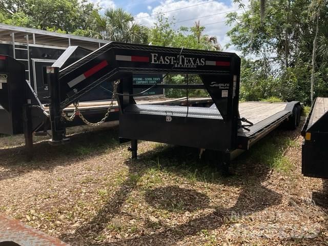 East Mfg Texas 車両運搬用トレーラー