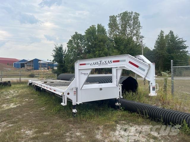 East Mfg Texas フラットベッド／ドロップサイドトレーラー