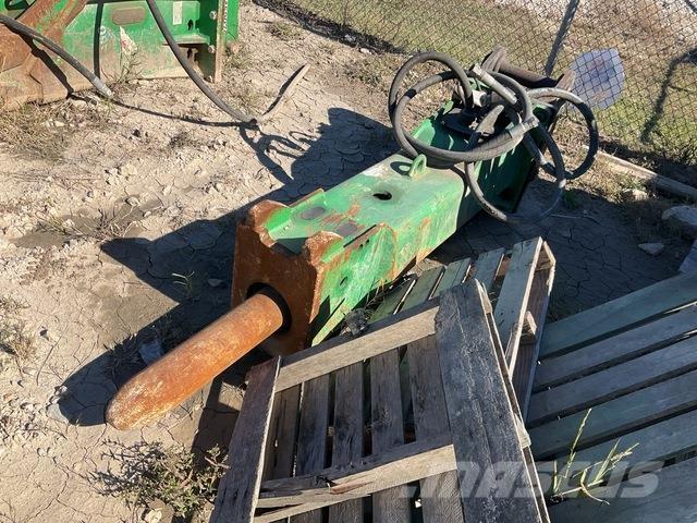 Epiroc EC135 ハンマー／ブレーカ