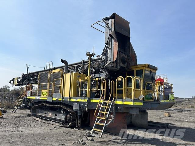 Epiroc PV235 サーフェイスドリルリグ