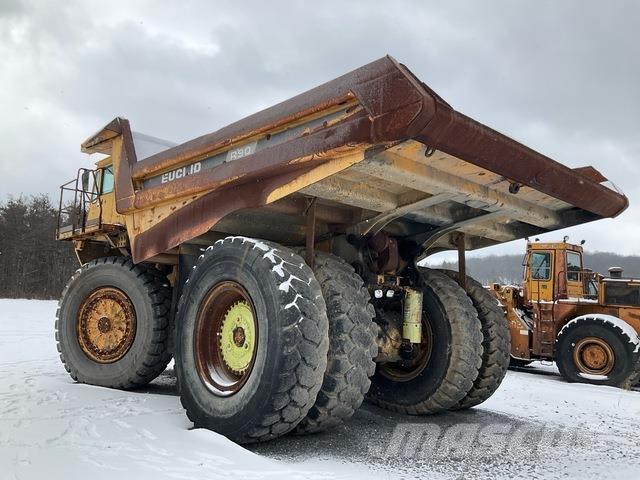 Euclid R90 アーティキュレート式ダンプトラック