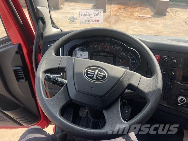 FAW J6L-240 クレーントラック、ユニック車
