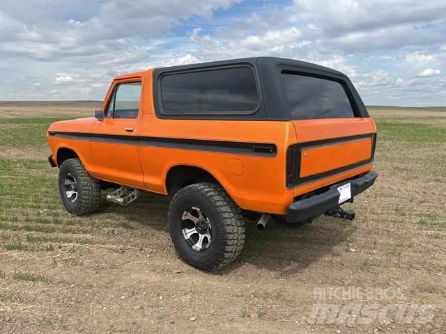 Ford Bronco 自動車