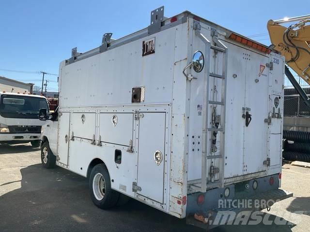 Ford E-350 ピックアップ／ドロップサイド