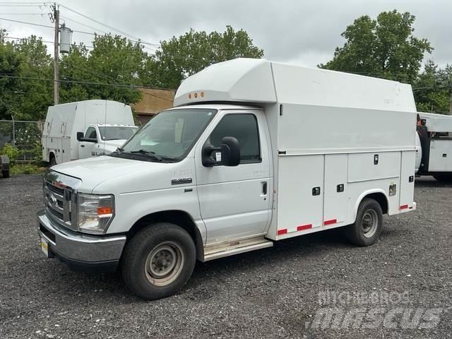 Ford E-350 ピックアップ／ドロップサイド