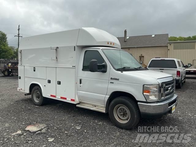 Ford E-350 ピックアップ／ドロップサイド