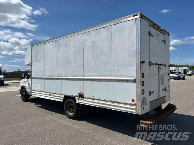 Ford E-350 ボックストラック