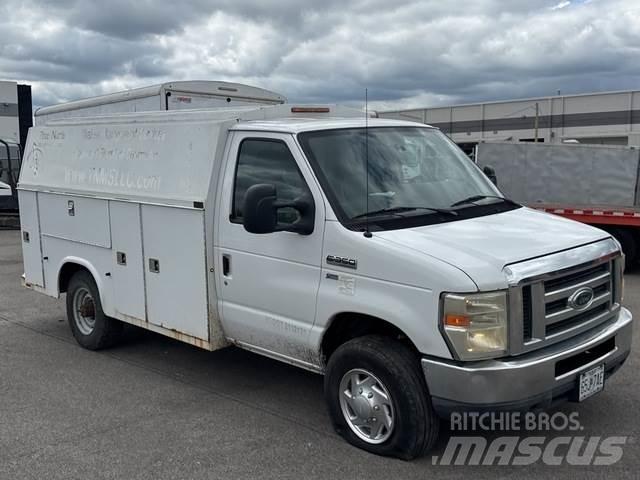 Ford E-350 ピックアップ／ドロップサイド