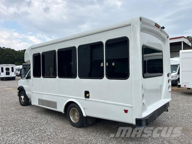 Ford E-350 マイクロバス