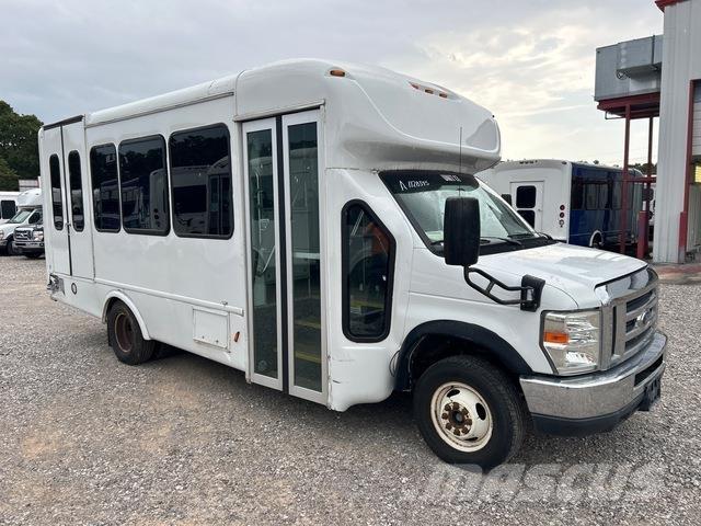 Ford E-350 マイクロバス