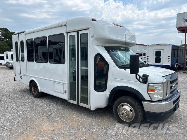 Ford E-350 マイクロバス
