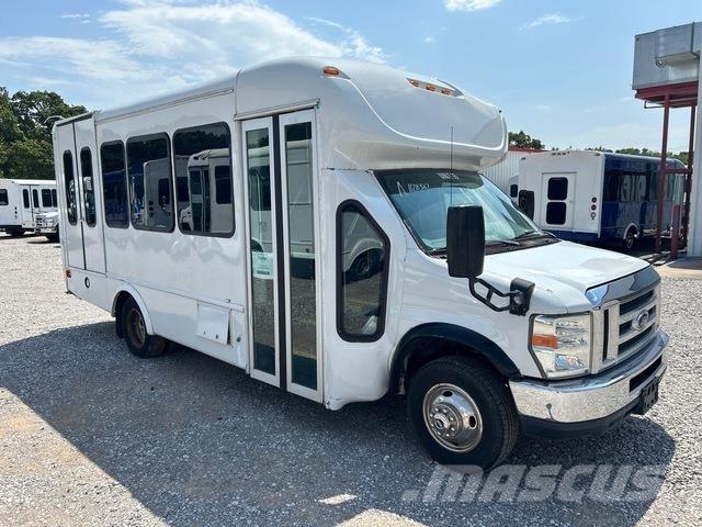 Ford E-350 マイクロバス