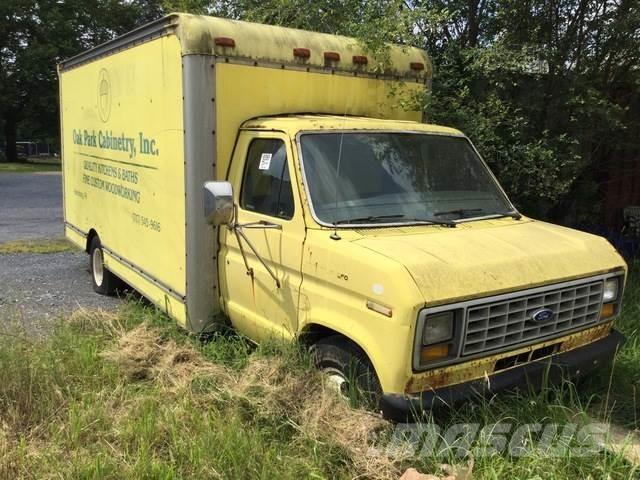 Ford E350 ボックスボディー、ウイング、箱車