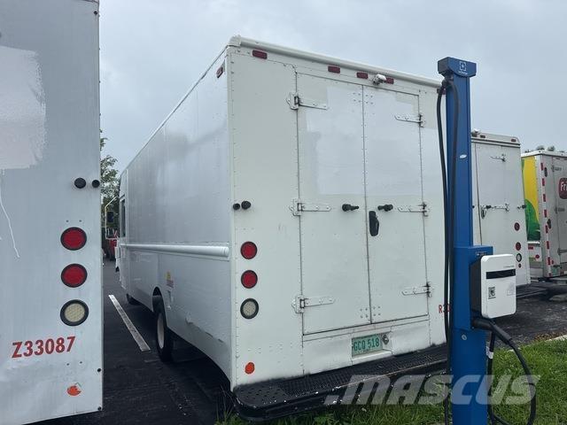 Ford Econoline ボックストラック