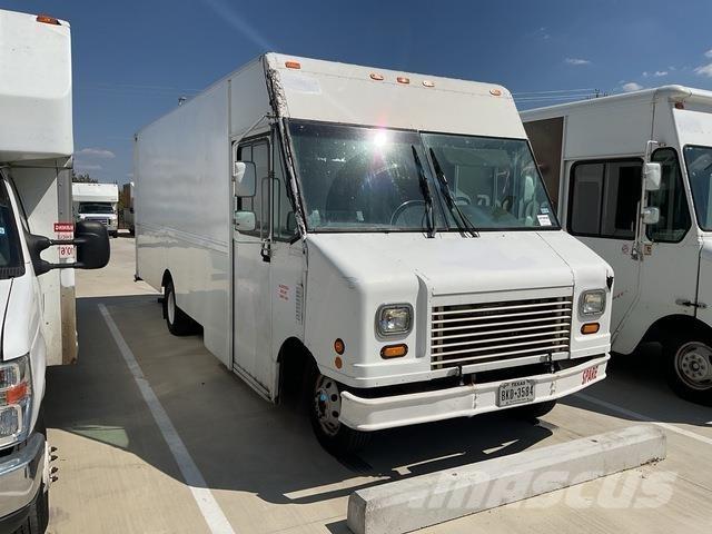Ford Econoline ボックストラック