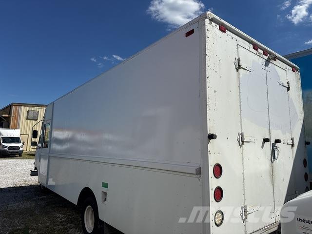 Ford Econoline ボックストラック