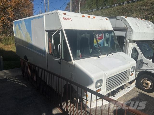 Ford Econoline ボックストラック