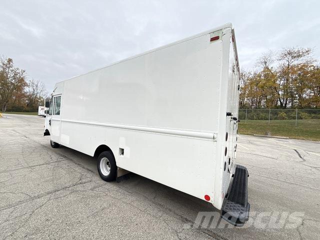 Ford Econoline ボックストラック