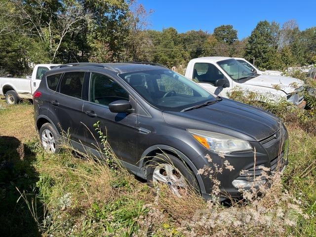 Ford Escape 自動車