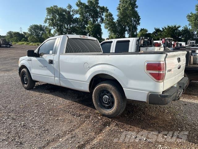 Ford F-150 ピックアップ／ドロップサイド