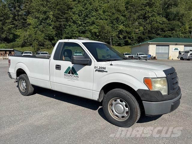 Ford F-150 ピックアップ／ドロップサイド