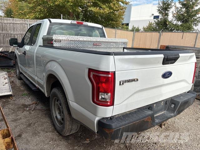 Ford F-150 ピックアップ／ドロップサイド