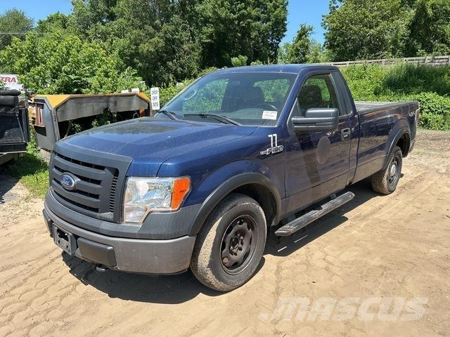 Ford F-150 XL ピックアップ／ドロップサイド