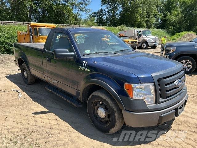 Ford F-150 XL ピックアップ／ドロップサイド