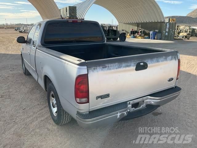 Ford F-150 XLT その他