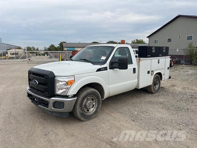 Ford F-250 ピックアップ／ドロップサイド