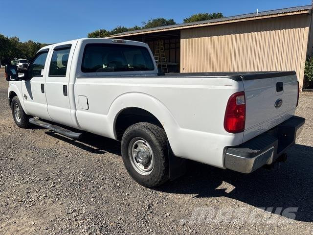 Ford F-250 ピックアップ／ドロップサイド
