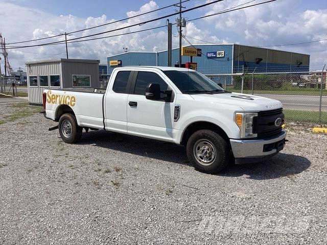 Ford F-250 ピックアップ／ドロップサイド