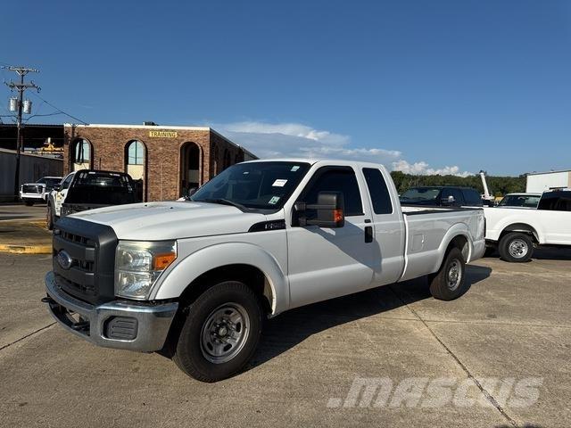 Ford F-250 ピックアップ／ドロップサイド
