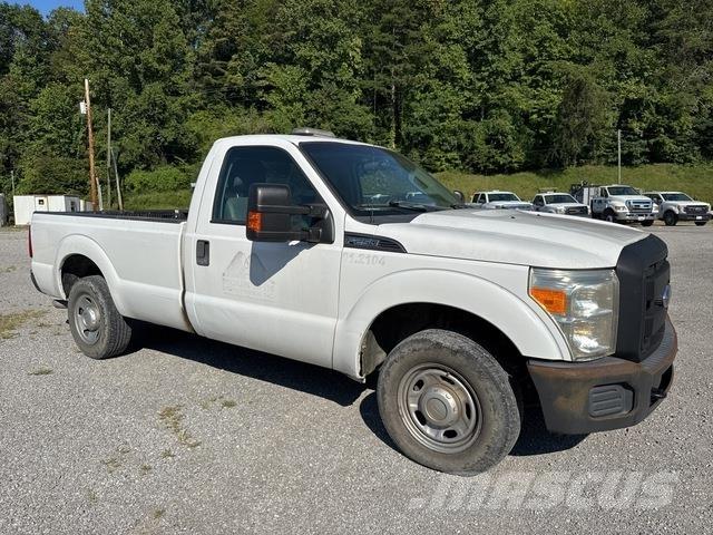 Ford F-250 ピックアップ／ドロップサイド