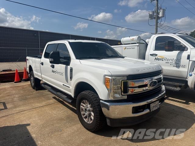 Ford F-250 ピックアップ／ドロップサイド