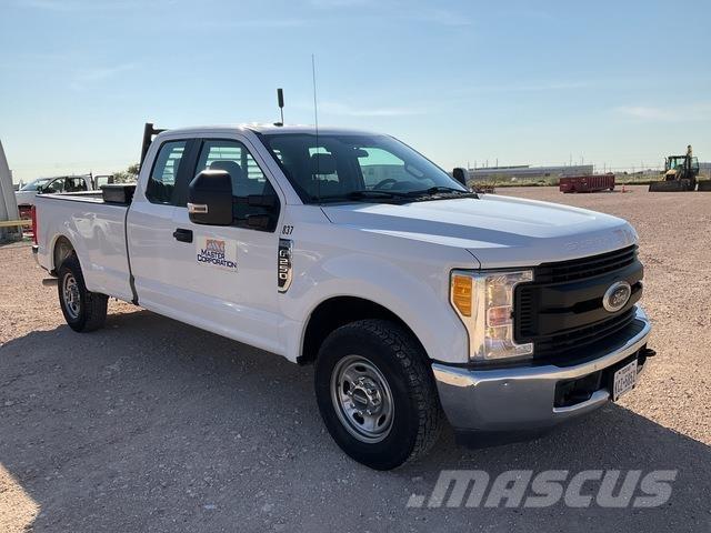 Ford F-250 ピックアップ／ドロップサイド