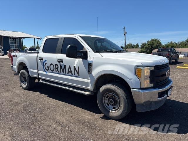 Ford F-250 ピックアップ／ドロップサイド