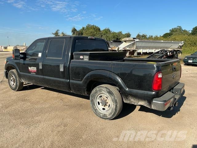 Ford F-250 ピックアップ／ドロップサイド