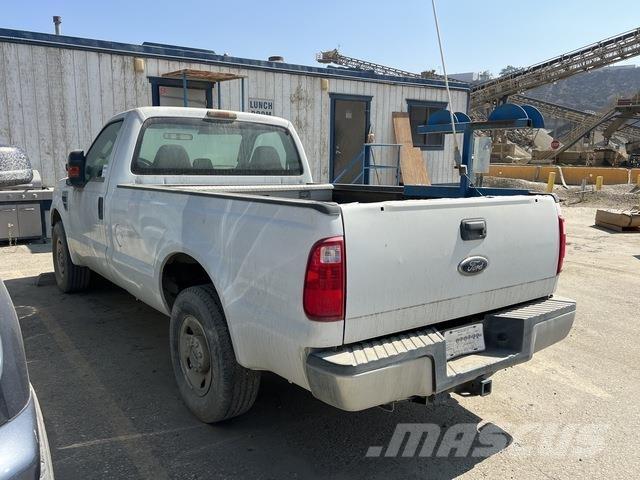 Ford F-250 ピックアップ／ドロップサイド