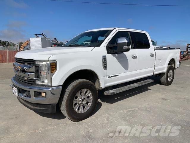 Ford F-250 ピックアップ／ドロップサイド